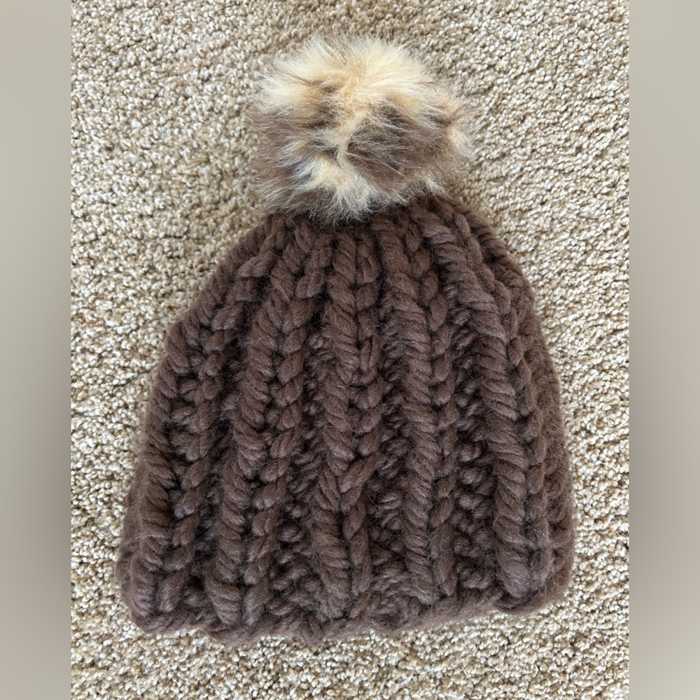 Women’s Knit Hat